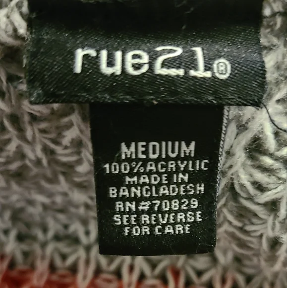 Rue21 Sweater - Picture 5 of 5